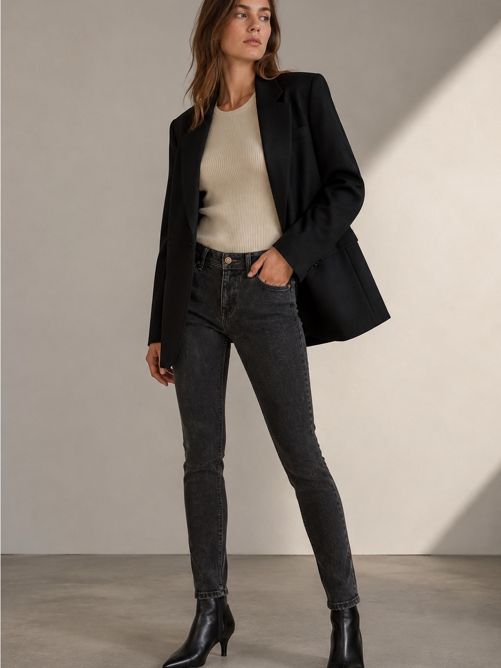 Burberry Brit Westbourne Skinny Jeans | 28 | Black Wash